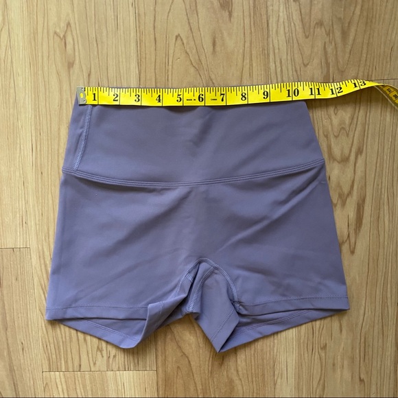 No Front Seam Shorts - Light Purple - XS - Picture 4 of 7